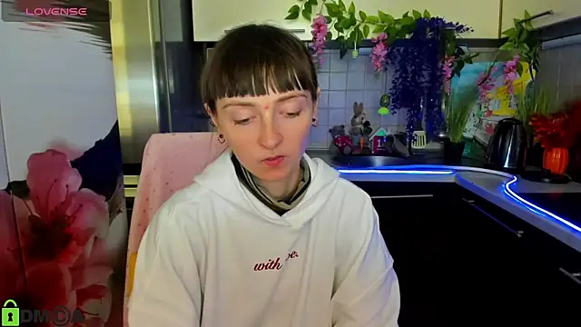 TayanaJons online show from 04-10-26, 07:59