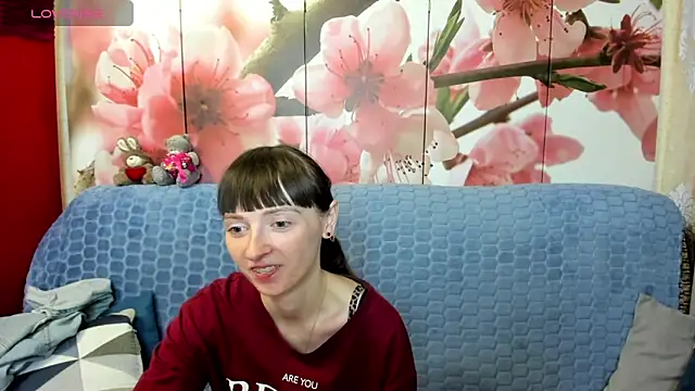 TayanaJons online show from 05-15-26, 07:06