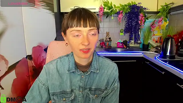 TayanaJons online show from 04-07-26, 07:21