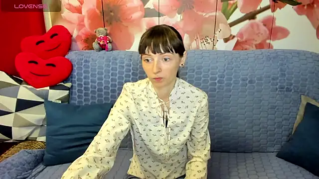 TayanaJons online show from 05-04-26, 07:00