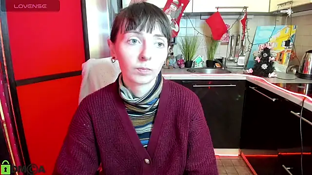 TayanaJons online show from 12-16-25, 08:07