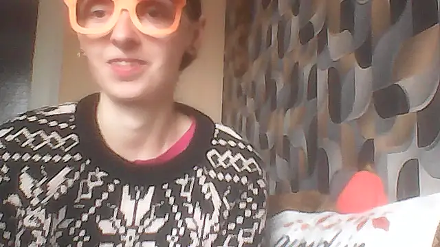 TayanaJons online show from 10-29-25, 08:13