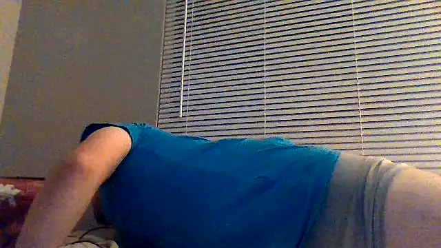 Snapshot of zman237 chatting on 03-19-25, 01:21 zman237 online show from 03-19-25, 01:21