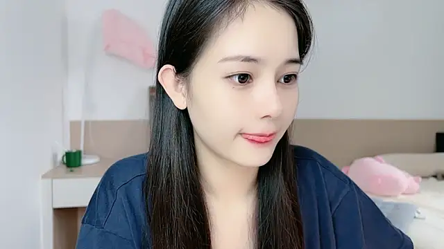 Judy520 online show from 10-18-25, 01:18