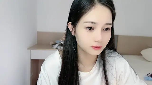 Judy520 online show from 10-27-25, 01:17