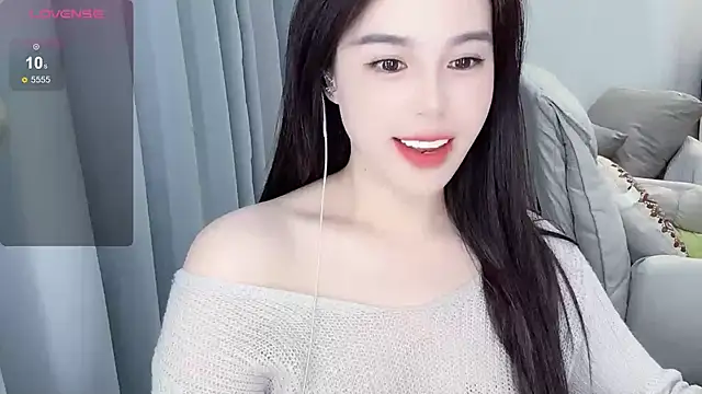 Snapshot of hknana chatting on 03-18-25, 02:39 hknana online show from 03-18-25, 02:39