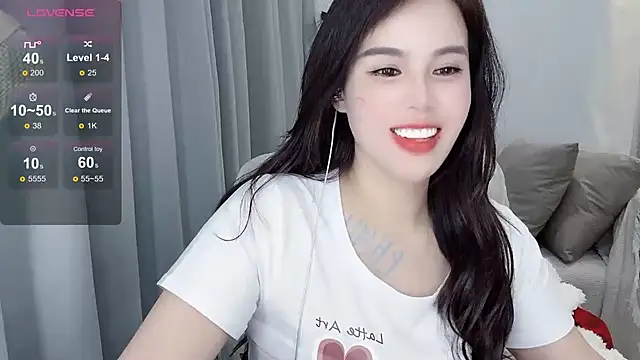 Snapshot of hknana chatting on 03-22-25, 02:36 hknana online show from 03-22-25, 02:36