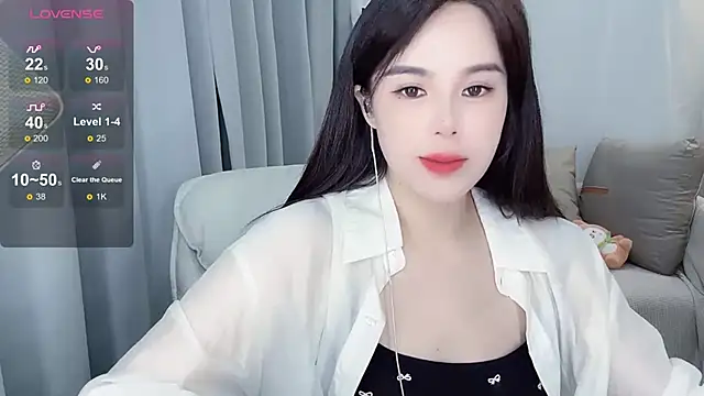 Snapshot of hknana chatting on 03-03-25, 12:28 hknana online show from 03-03-25, 12:28