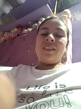 selena gomez2 online show from 11-06-25, 02:04