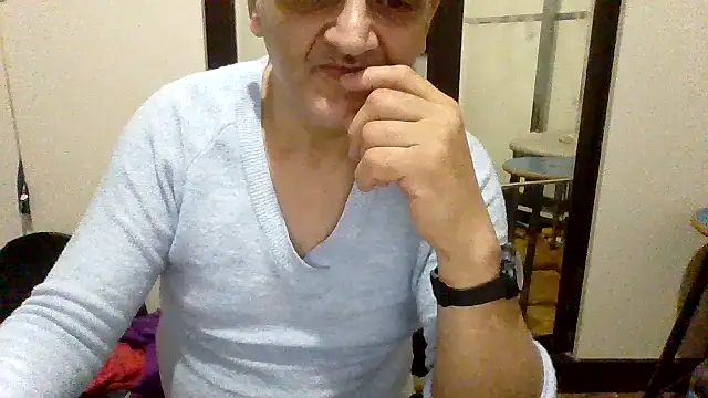 asira39 online show from 11-08-25, 09:29