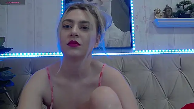 AvaBlue  online show from 02-09-25, 07:15