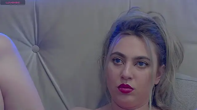 AvaBlue  online show from 02-09-25, 11:04