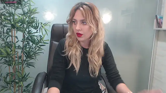 AvaBlue  online show from 09-26-25, 06:09