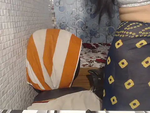 Oh Maya online show from 05-16-26, 02:54