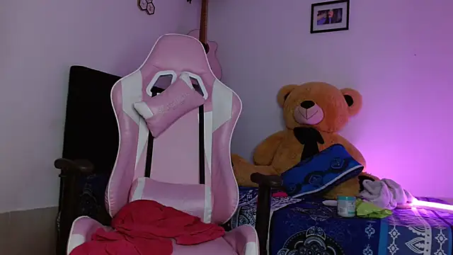 Dakota bumm online show from 11-16-25, 02:05