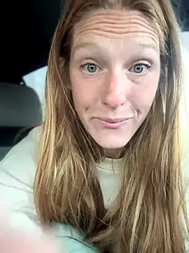 GoldenFlameGoddess online show from 10-05-25, 02:19