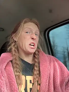 GoldenFlameGoddess online show from 02-07-26, 06:27