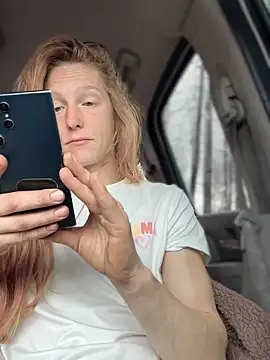 GoldenFlameGoddess online show from 02-23-26, 04:18