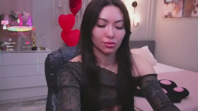 Molly Jons online show from 03-23-26, 01:06