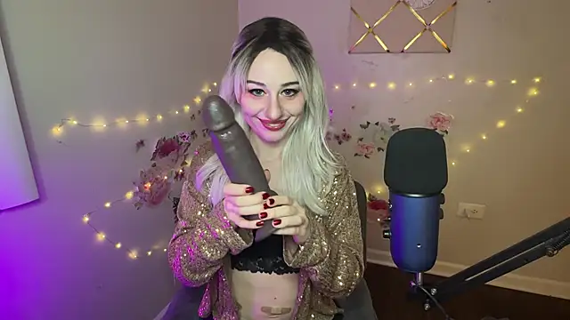 Starr1123 online show from 03-07-26, 04:41