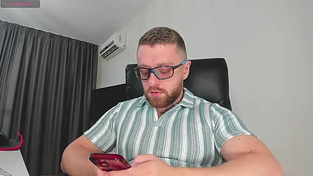 Findom guy online show from 01-14-26, 01:15