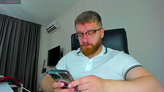 Findom guy online show from 03-26-26, 12:25