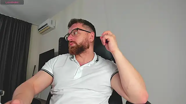 Findom guy online show from 03-13-26, 08:47