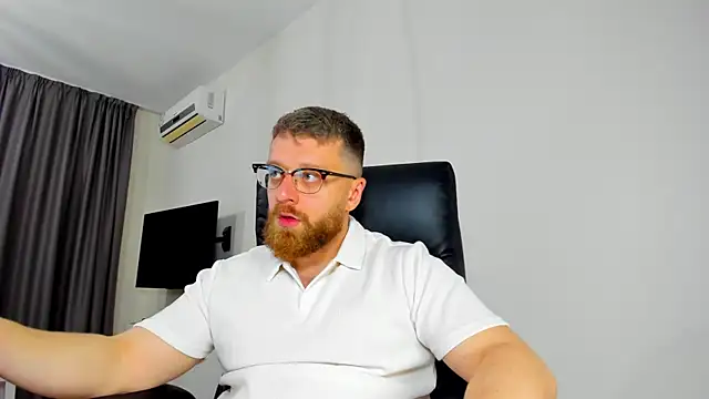 Findom guy online show from 04-15-26, 11:05