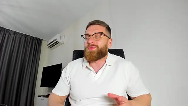 Findom guy online show from 05-26-26, 04:38