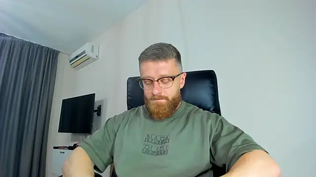 Findom guy online show from 04-27-26, 06:17