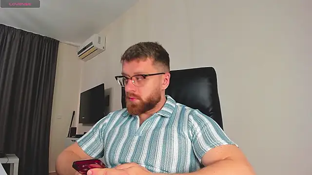 Findom guy online show from 03-10-26, 06:28