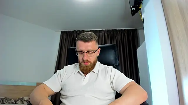 Findom guy online show from 06-09-26, 04:52