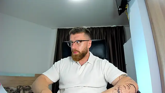 Findom guy online show from 06-16-26, 03:12