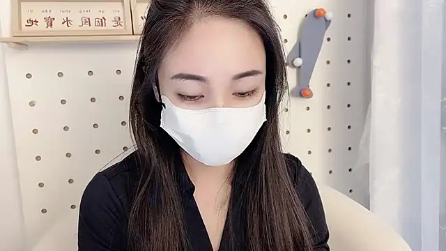 Snapshot of MIa59 chatting on 11-27-25, 01:39 MIa59 online show from 11-27-25, 01:39