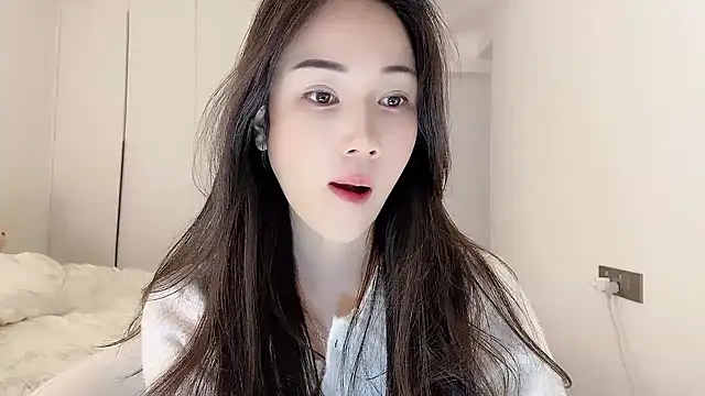 Snapshot of MIa59 chatting on 01-10-26, 01:56 MIa59 online show from 01-10-26, 01:56