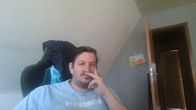 Golffahrer1982 online show from 02-28-26, 10:37