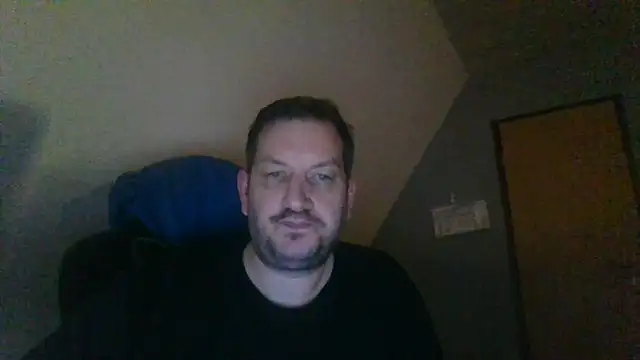 Snapshot of Golffahrer1982 chatting on 12-14-25, 11:54 Golffahrer1982 online show from 12-14-25, 11:54