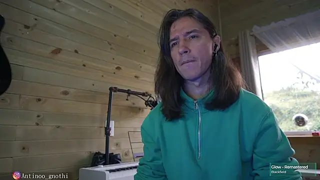 Snapshot of Antinoo_Gnothi chatting on 02-27-25, 01:38 Antinoo Gnothi online show from 02-27-25, 01:38