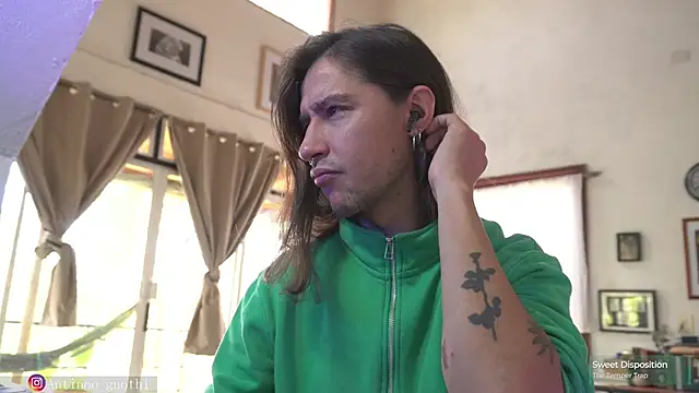 Snapshot of Antinoo_Gnothi chatting on 01-23-25, 03:43 Antinoo Gnothi online show from 01-23-25, 03:43