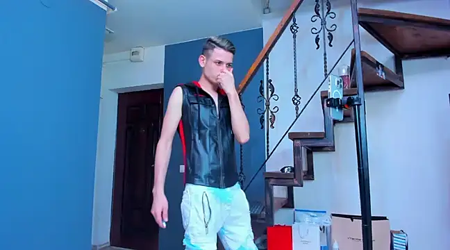 andboyfor6 online show from 02-15-25, 08:56