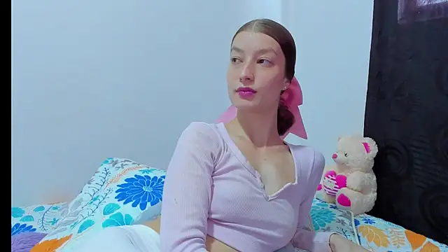 MiiaVolkova online show from 04-11-26, 07:17