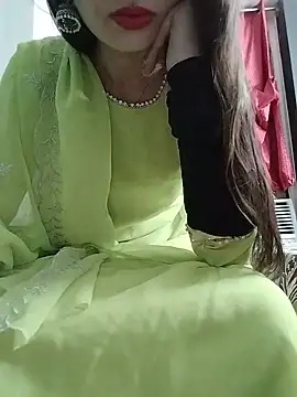 Snapshot of Noor_Darliing chatting on 05-22-26, 03:43 Noor Darliing online show from 05-22-26, 03:43