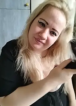 D Marinna online show from 10-10-25, 07:53