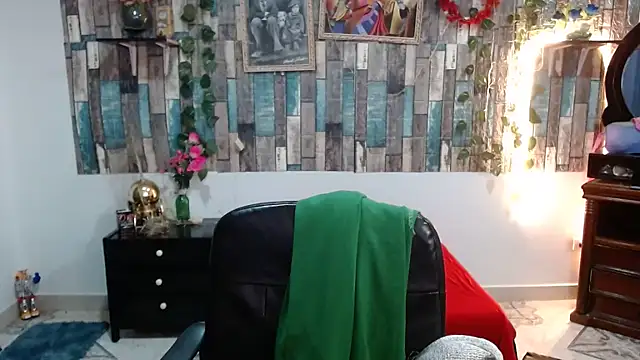 KarimaSarabe online show from 02-10-26, 09:03