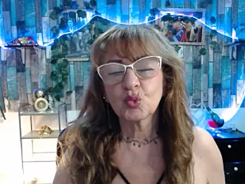 KarimaSarabe online show from 03-04-25, 08:05