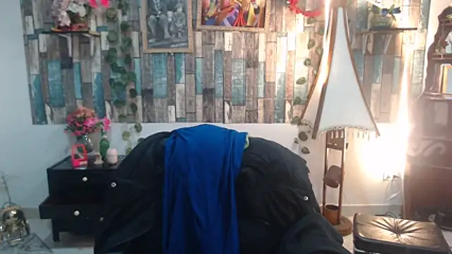 KarimaSarabe online show from 11-19-25, 08:53