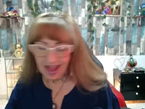 KarimaSarabe online show from 03-10-25, 08:34