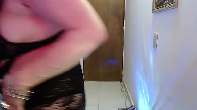 KarimaSarabe online show from 02-25-26, 09:47