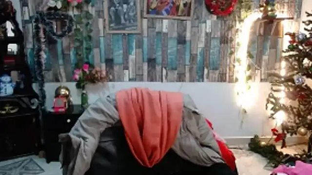 KarimaSarabe online show from 12-15-25, 08:36