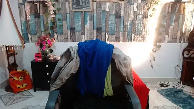 KarimaSarabe online show from 10-21-25, 10:09